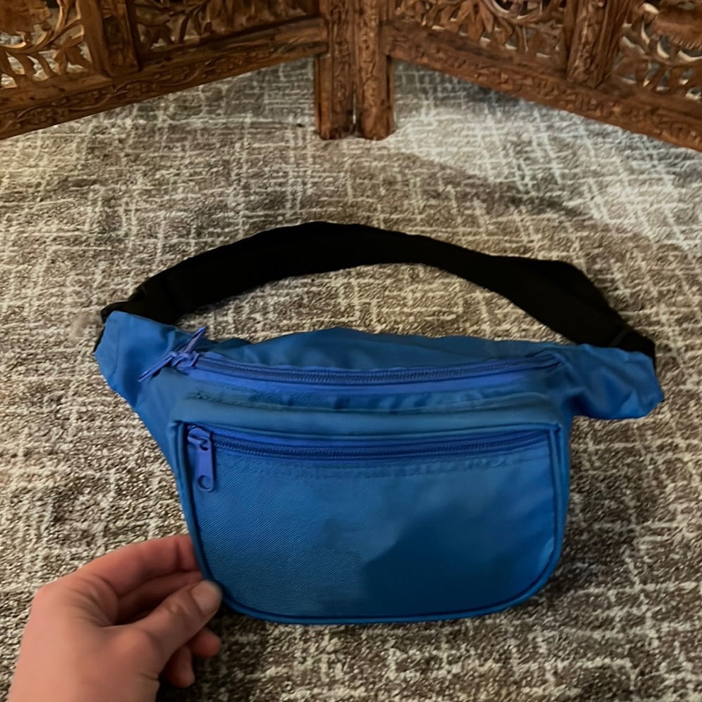 Fanny pack